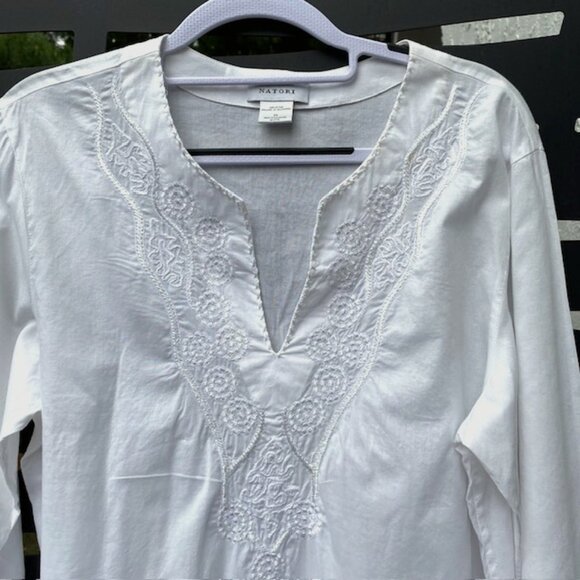 Natori Cover up Size M White embroidered - Picture 1 of 4